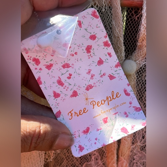 FREE PEOPLE SECRET ADMIRER LACE Top NWT - Picture 10 of 16